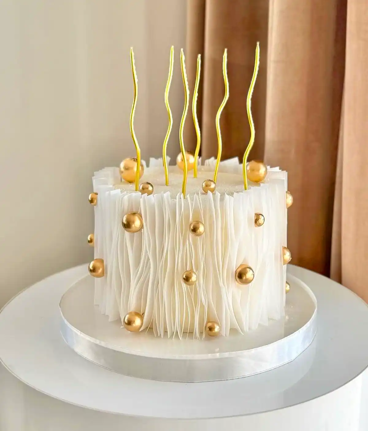 کیک تولد دخترانه جذاب