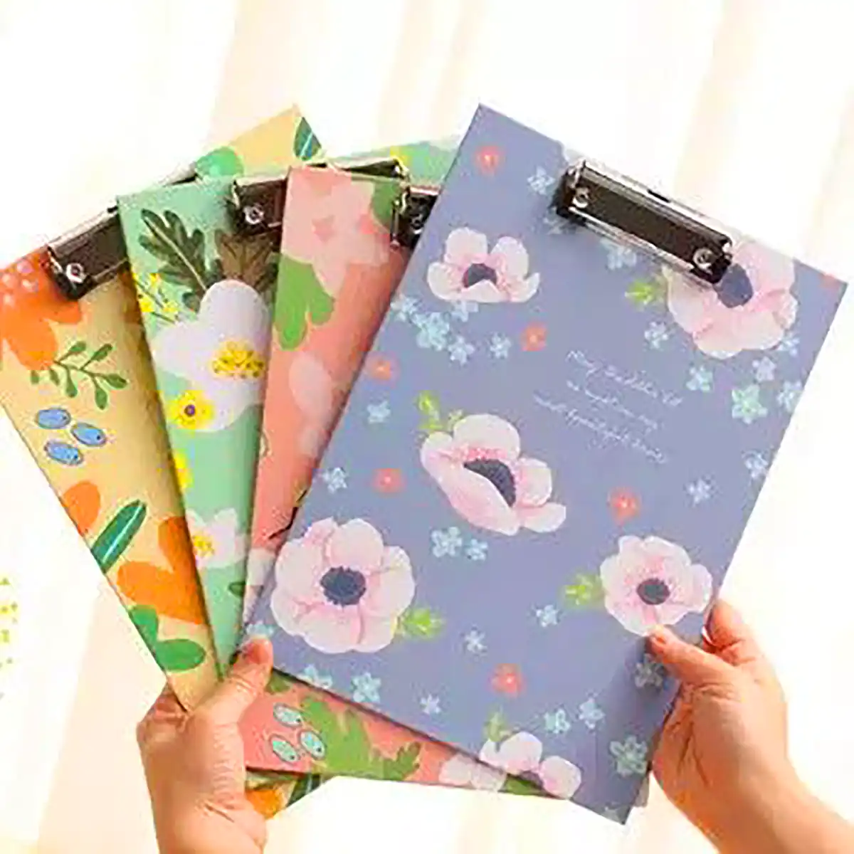 کلاسور جذاب و کار بردی