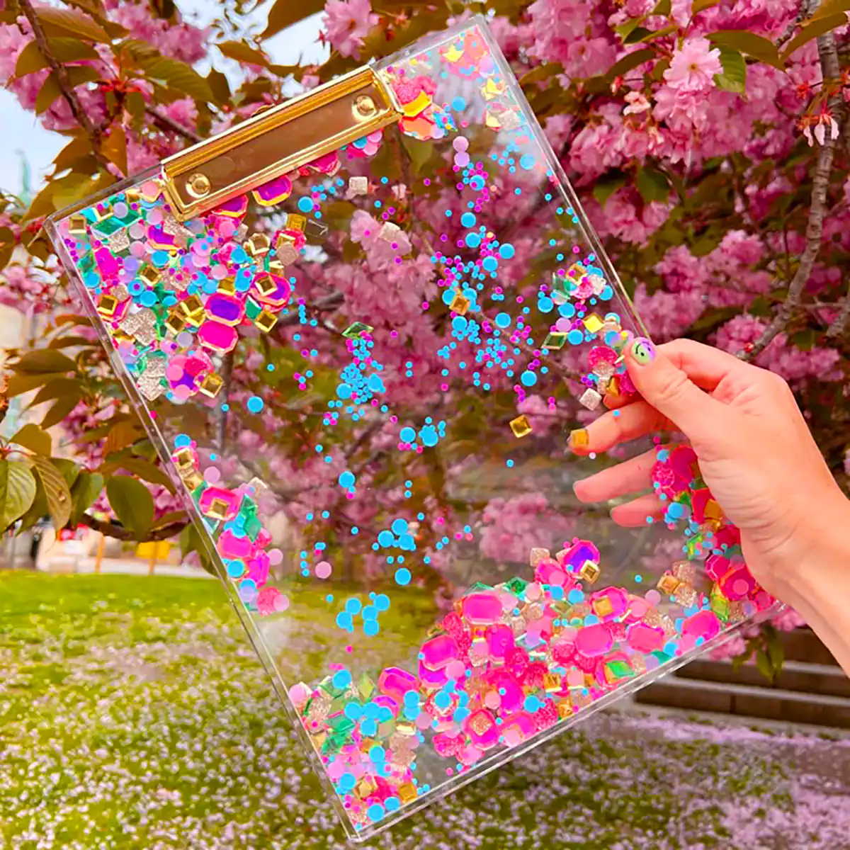 کلاسور جذاب و کار بردی