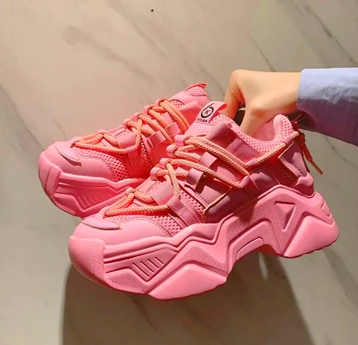 کتونی زیبا دخترانه راحت