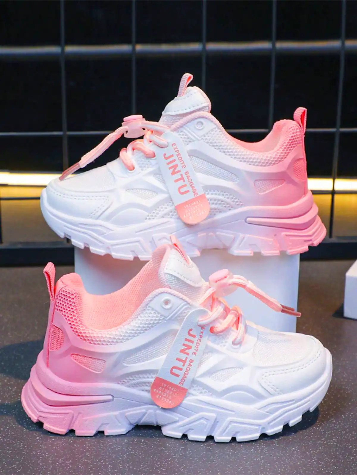 کتونی زیبا دخترانه راحت