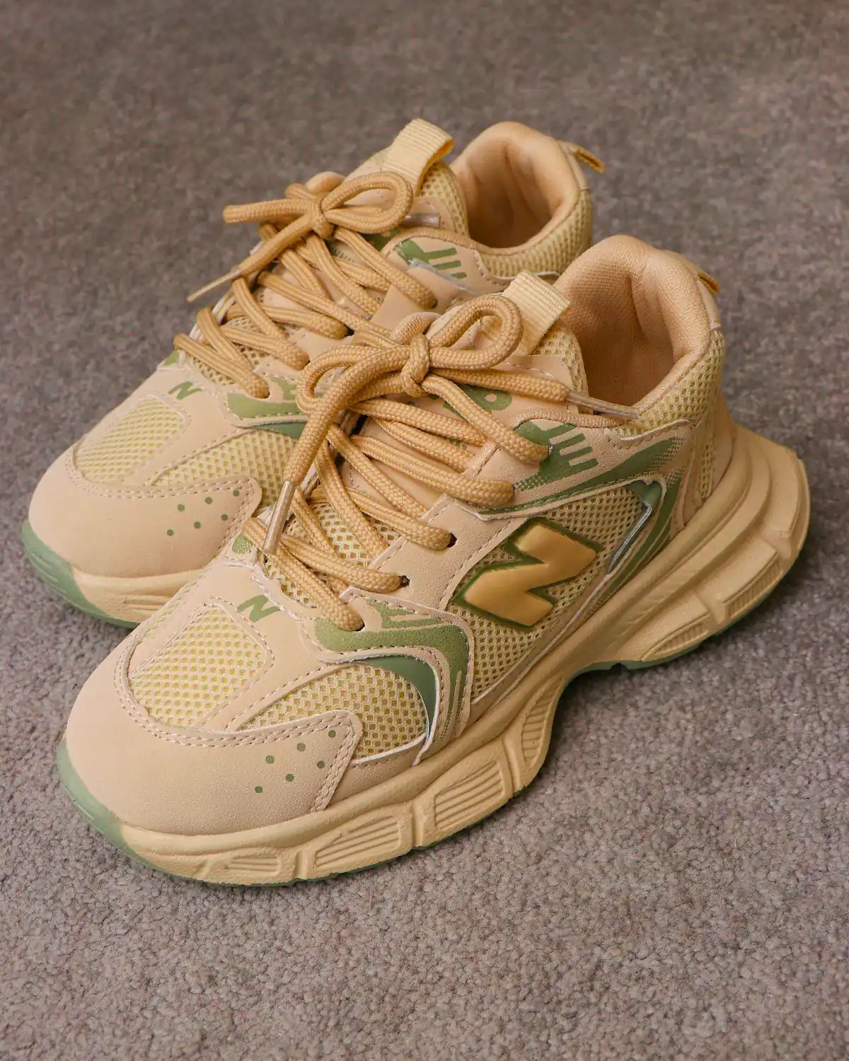 کتونی زیبا دخترانه راحت