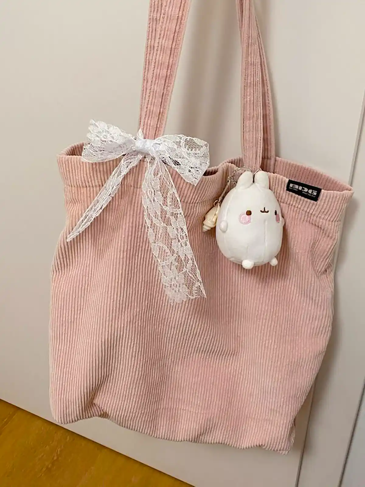 کیف بزرگ دانشجویی زیبا