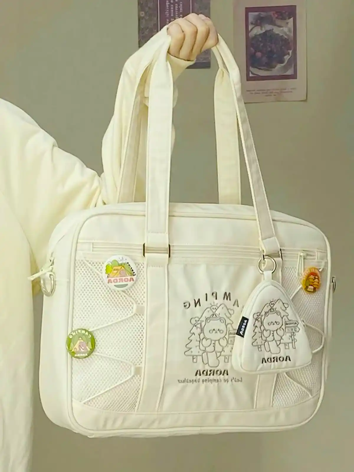 کیف بزرگ دانشجویی زیبا