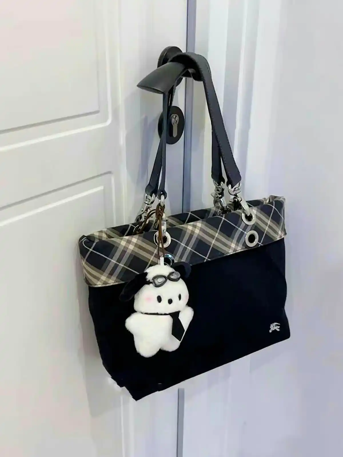 کیف بزرگ دانشجویی زیبا