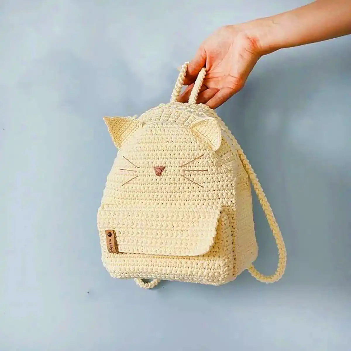 کوله پشتی مینیمال بافتنی