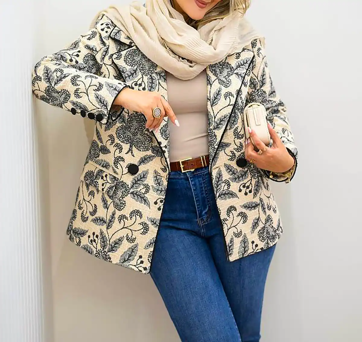 کت شیک و زیبا زنانه