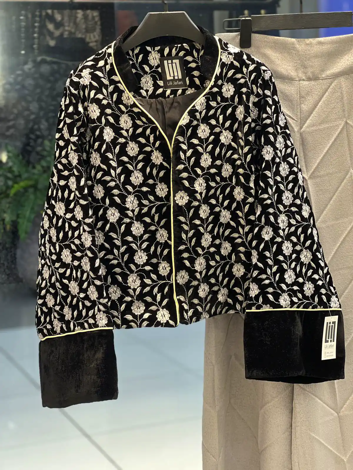 کت طرحدار زیبا و بینظیر