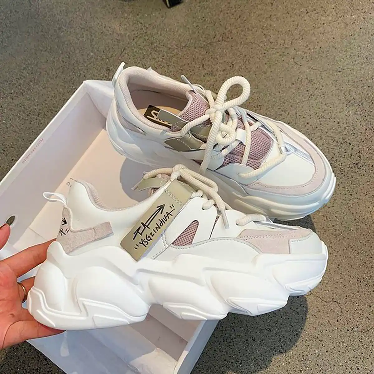 کتونی دخترانه زیبا و خفن