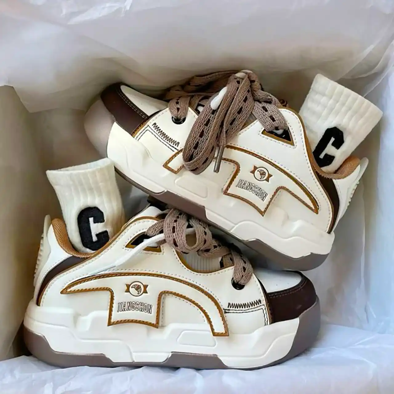 کتونی ترند پاییزی دخترانه