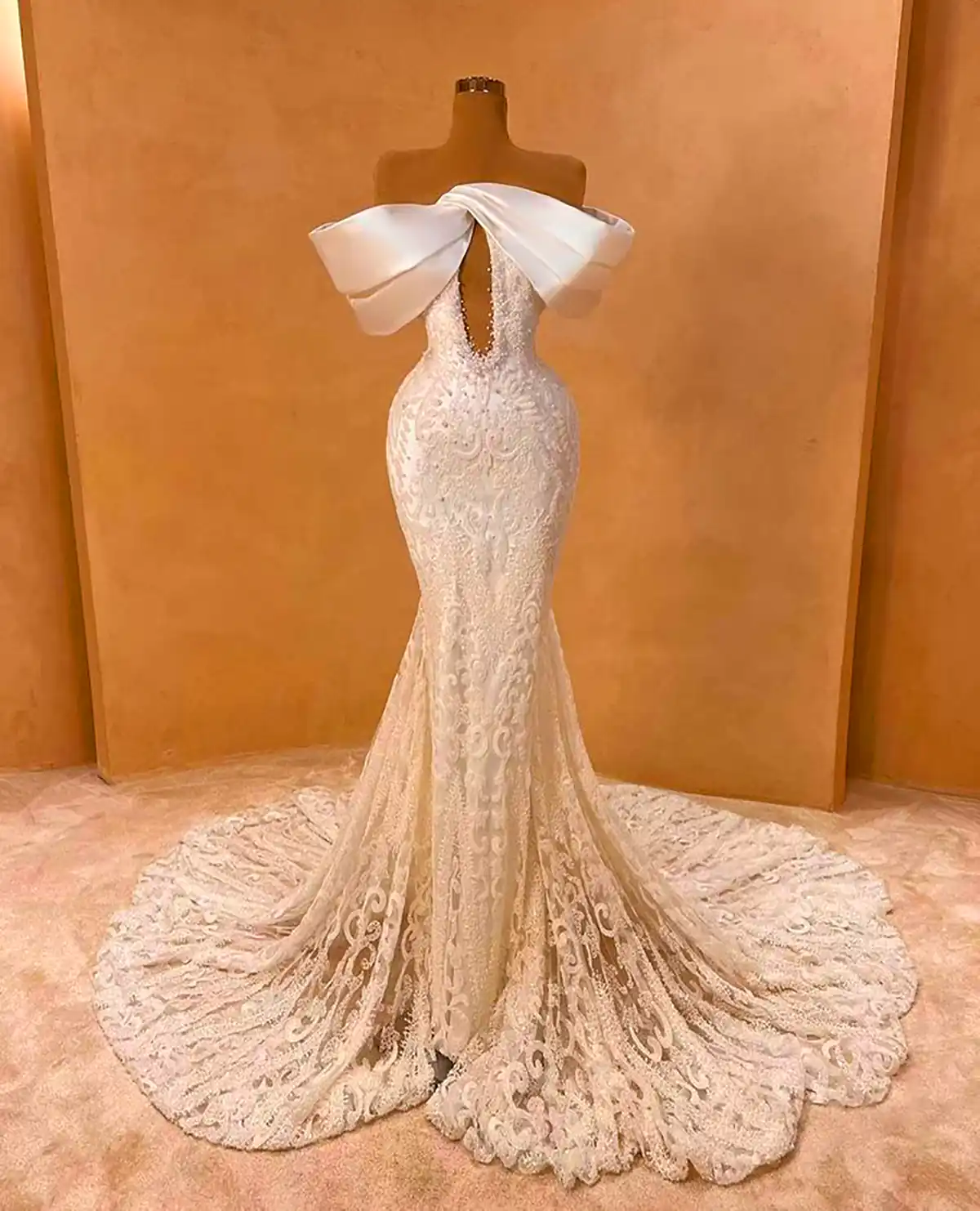 لباس عروس اروپایی با کلاس