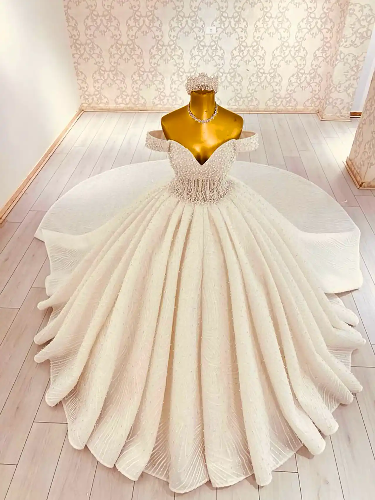 لباس عروس پرنسسی ساده