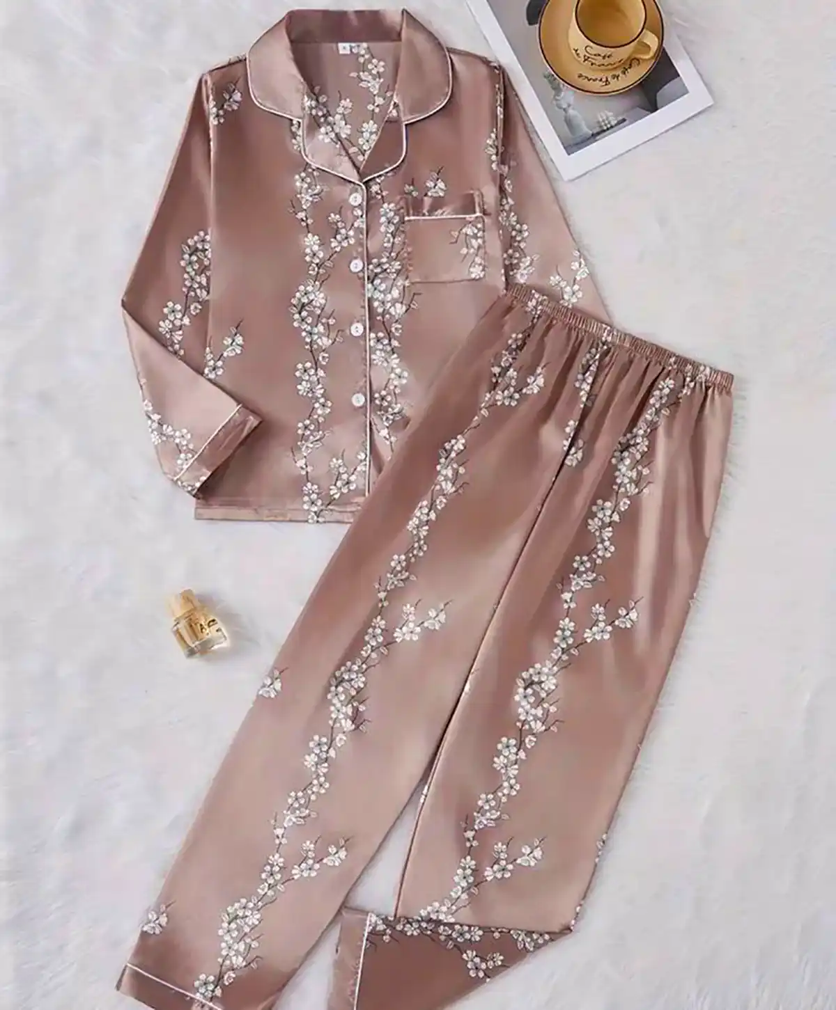 لباس خواب راحت و شیک زنانه