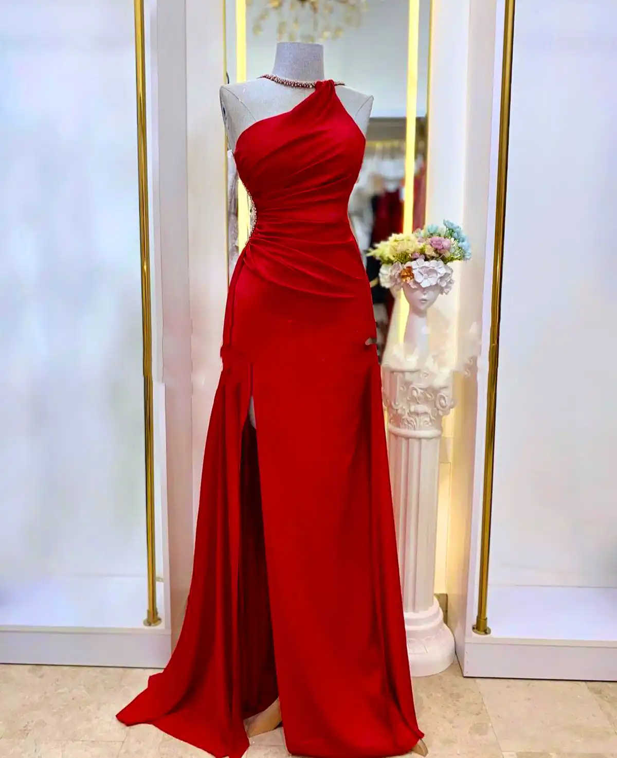 لباس مجلسی کلاسیک و زیبا