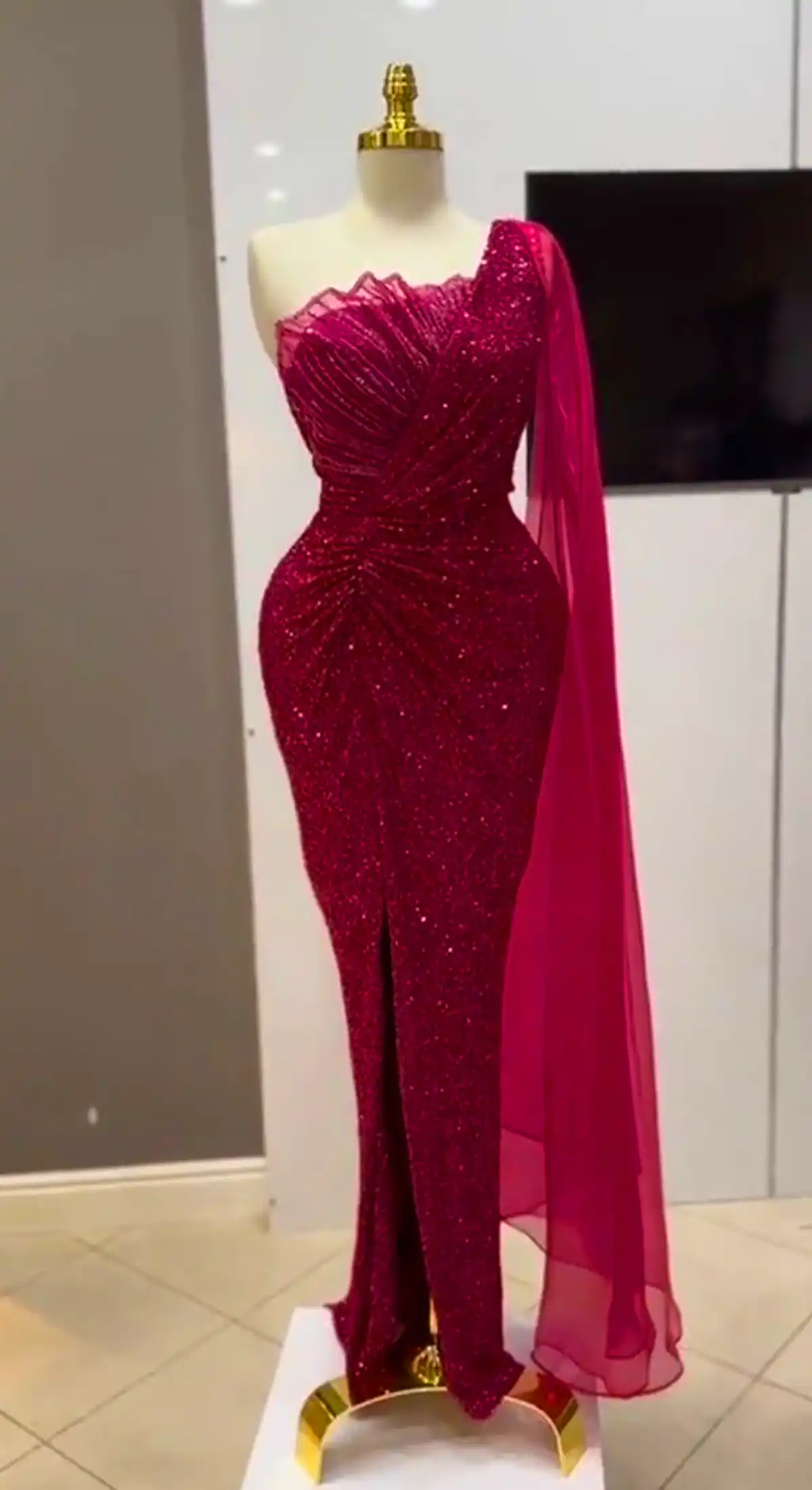 لباس مجلسی کلاسیک و زیبا