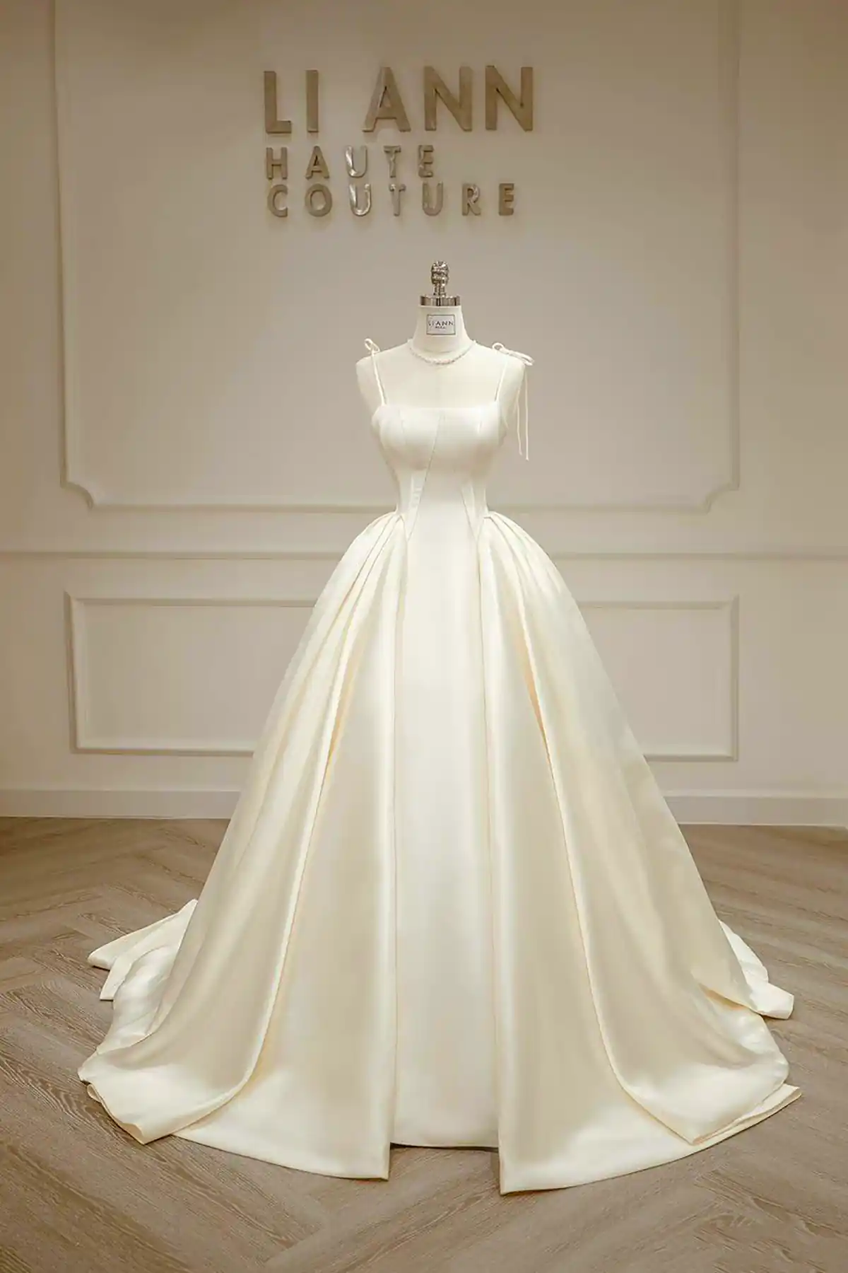 لباس عروس با کلاس و زیبا