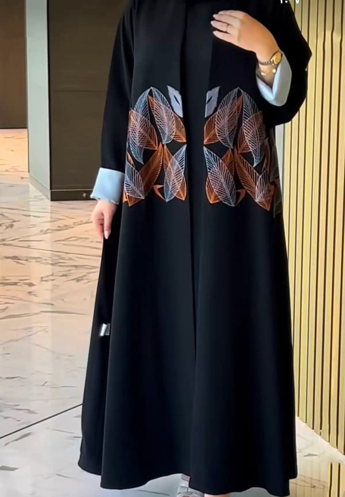 مانتو عبایی مجلسی مشکی