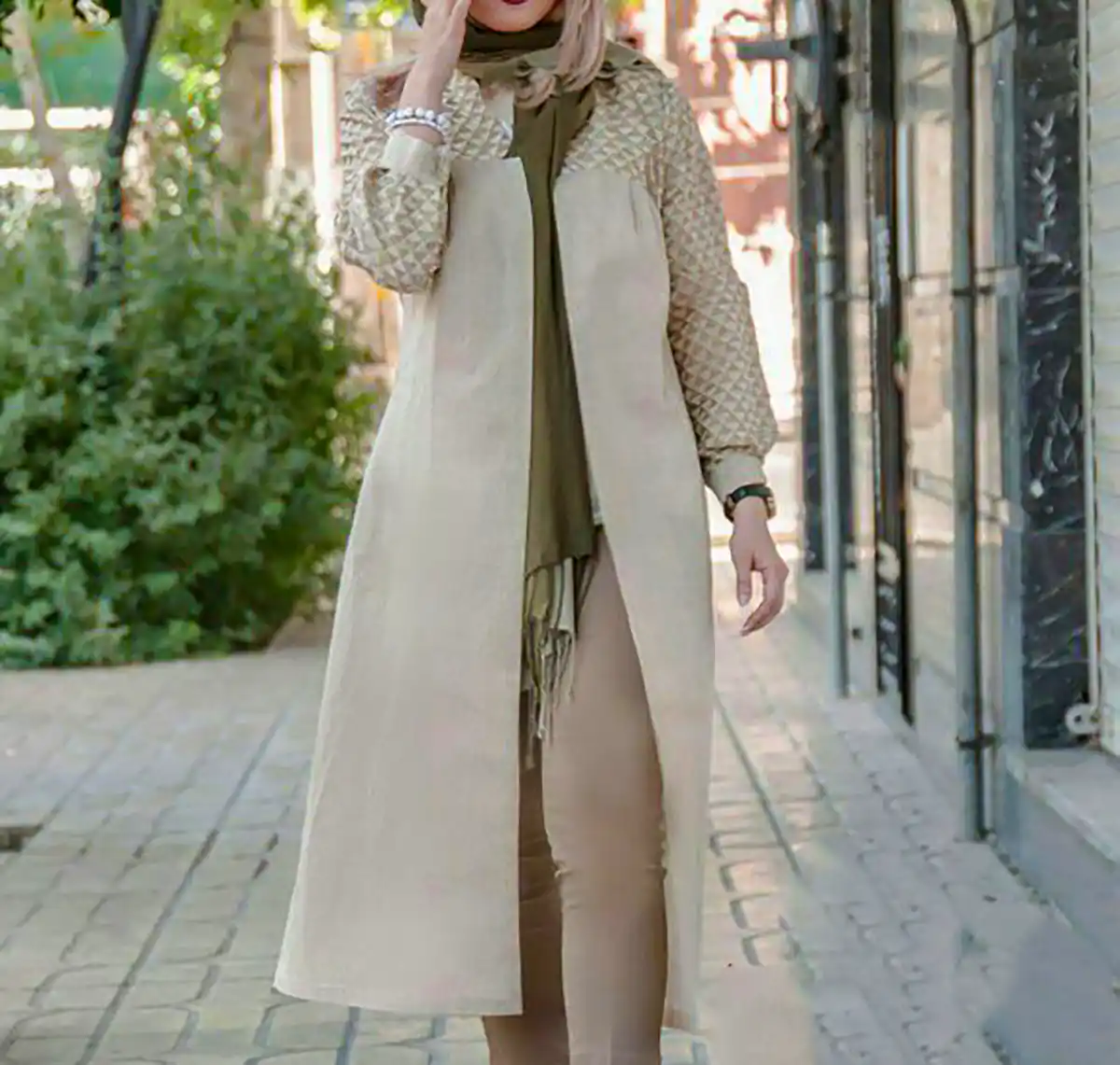 مانتو سن بالا زیبا