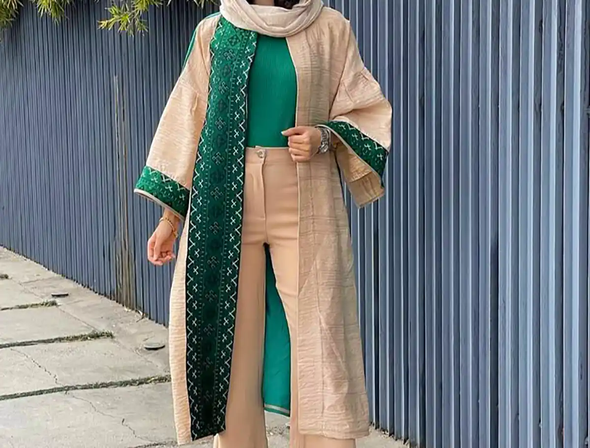 مانتو شیک و بلند طرحدار