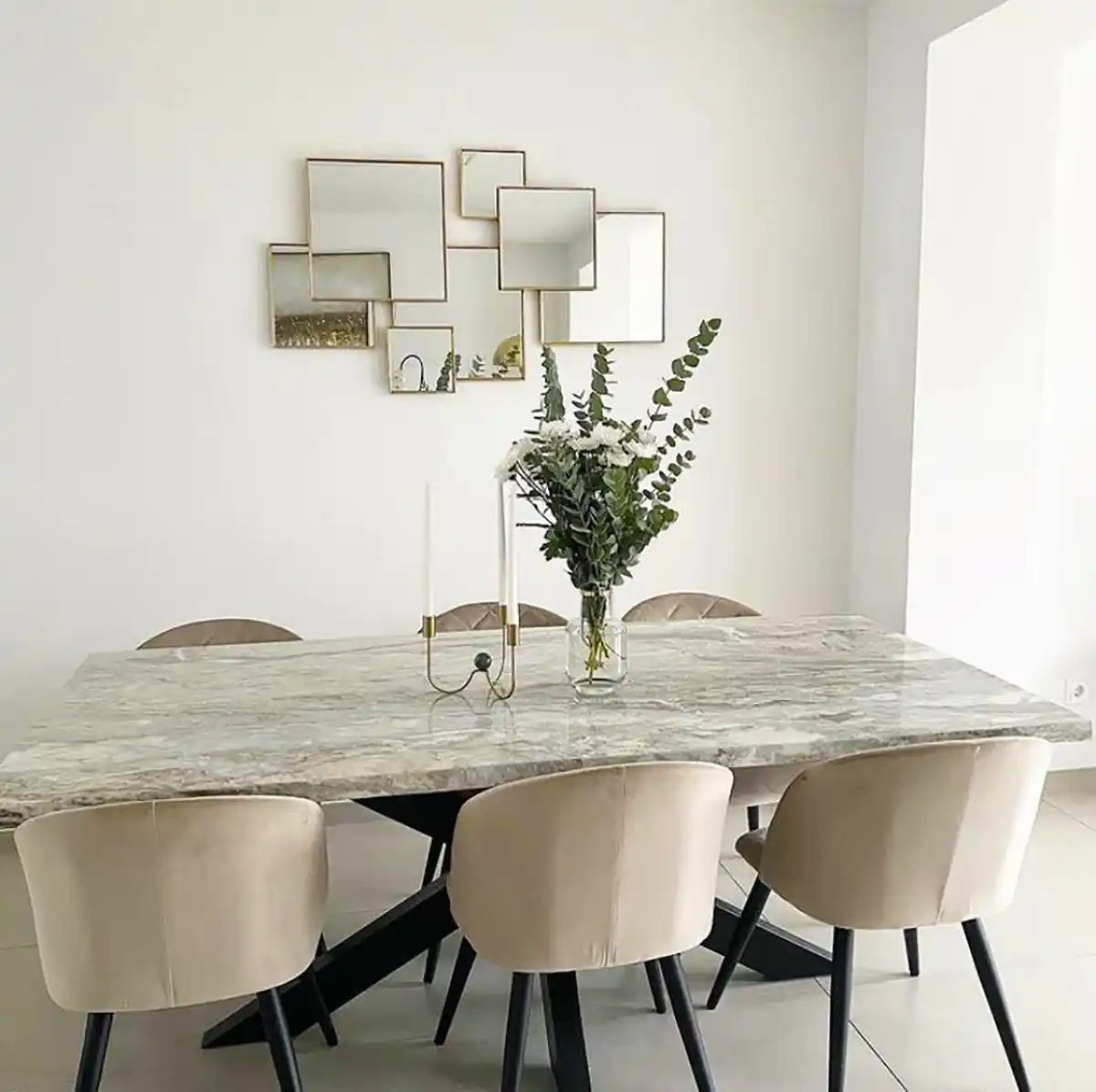 میز غذا خوری زیبا و خاص