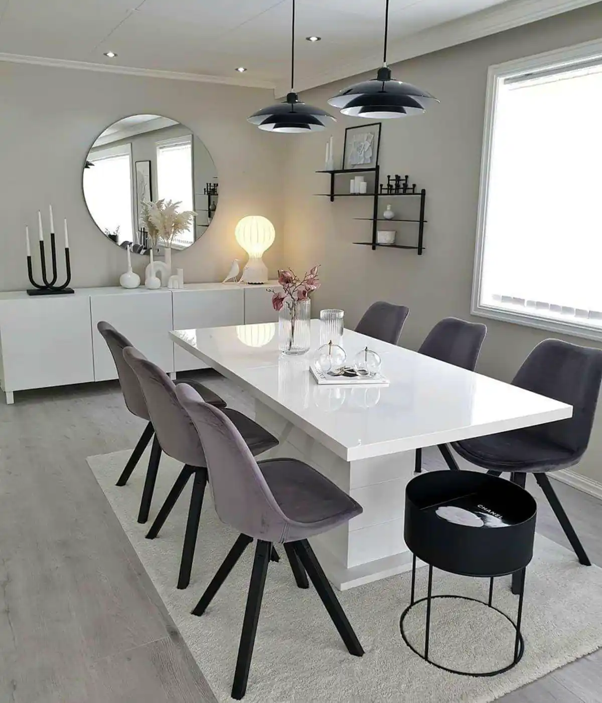 میز غذا خوری زیبا و خاص