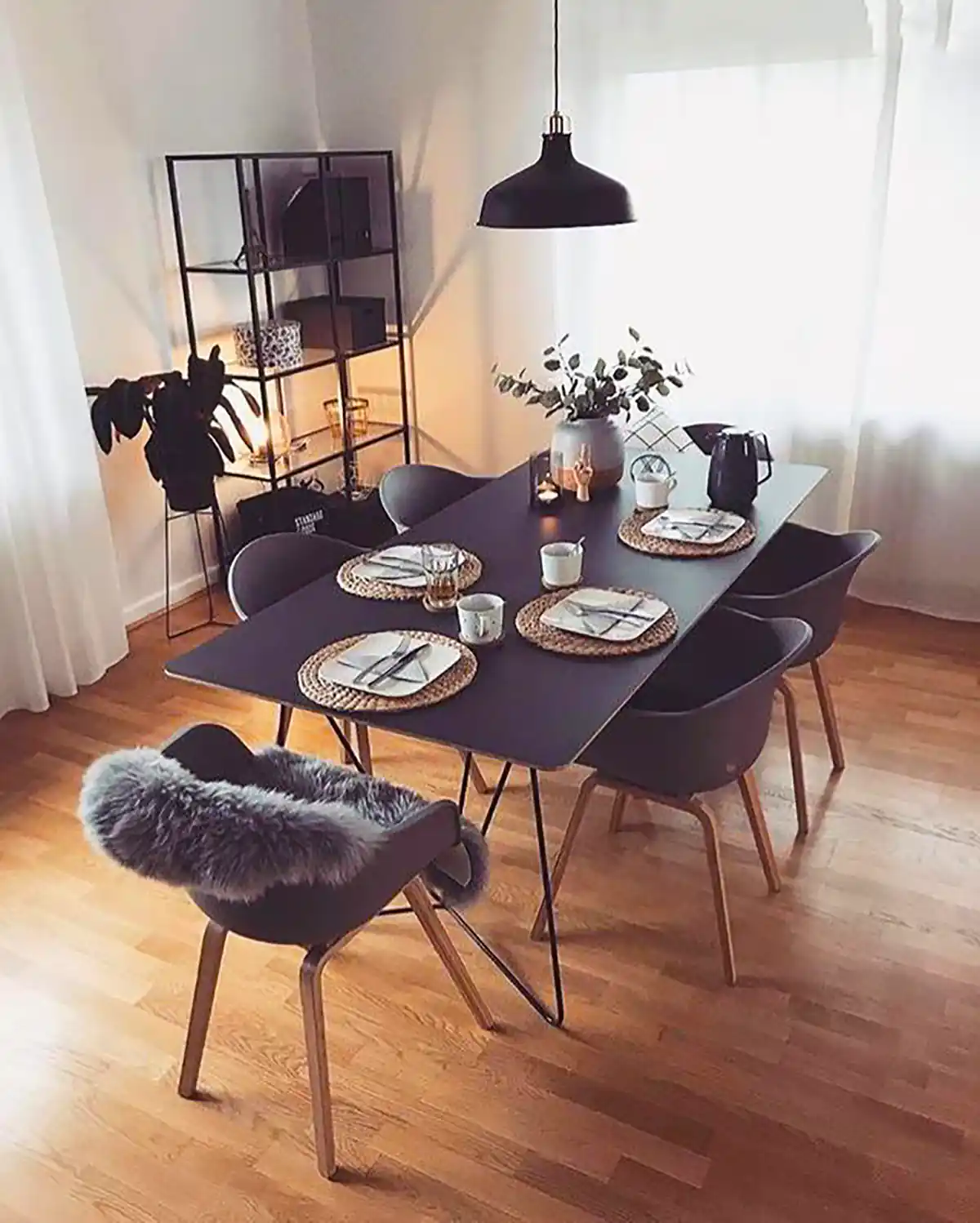 میز غذا خوری زیبا و خاص