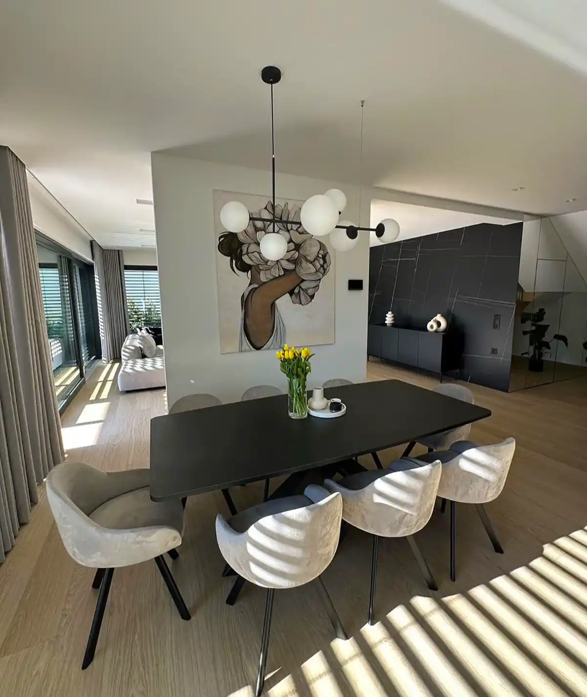 میز غذا خوری زیبا و خاص