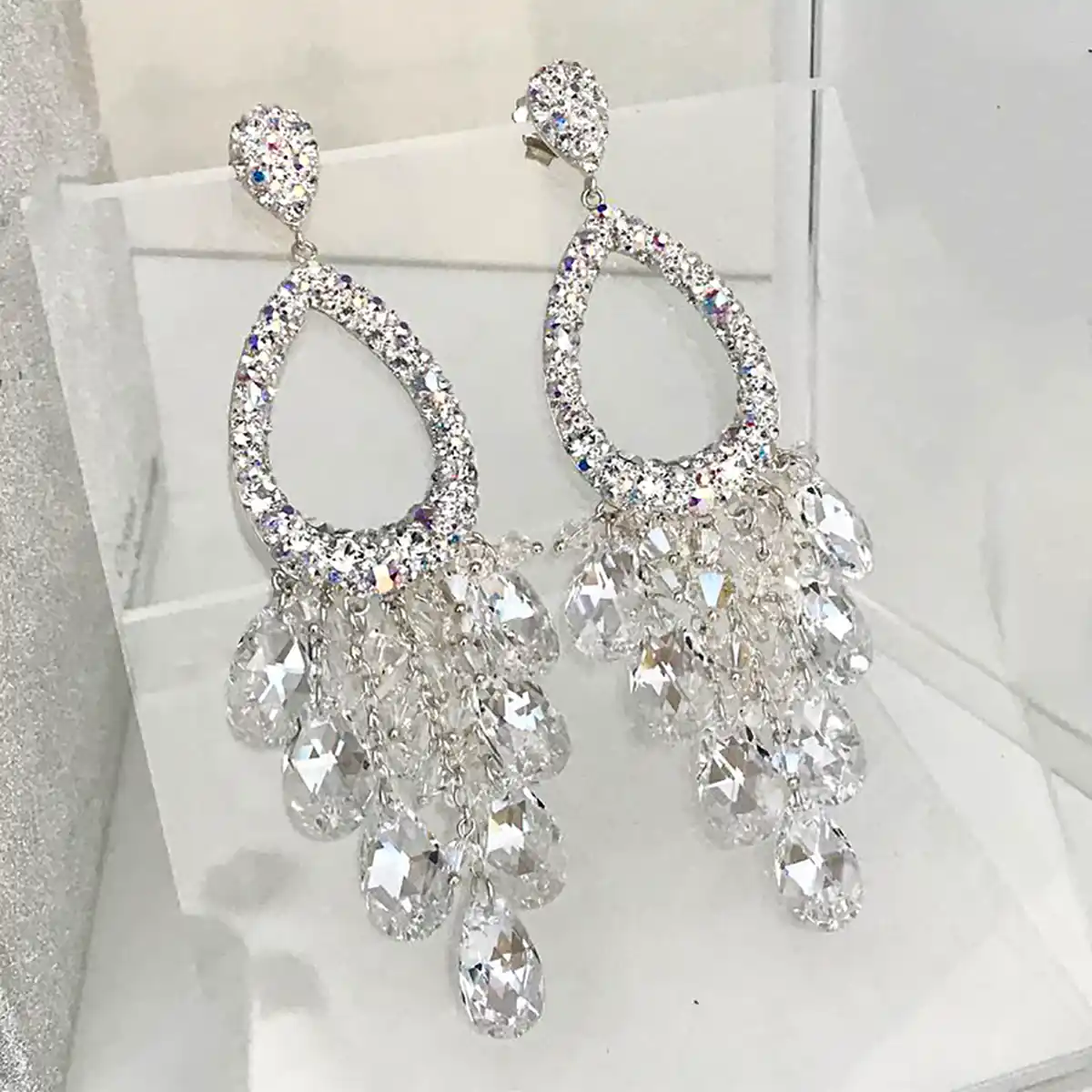 مدل گوشواره پرنگین شیک