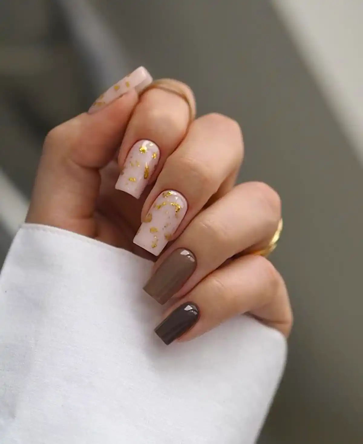 مدل ناخن قهوه ای ترند