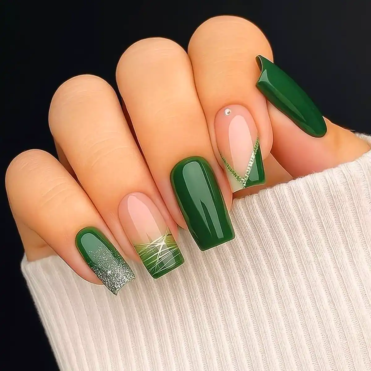 مدل ناخن سبز شیک و فانتزی