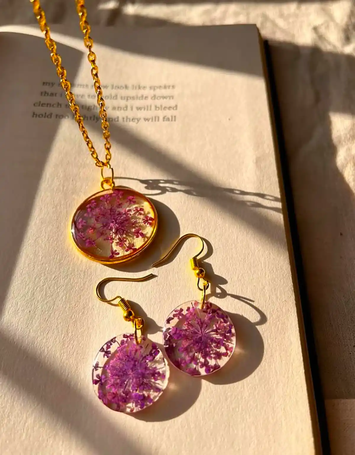 نیم ست رزین شیک و جذاب