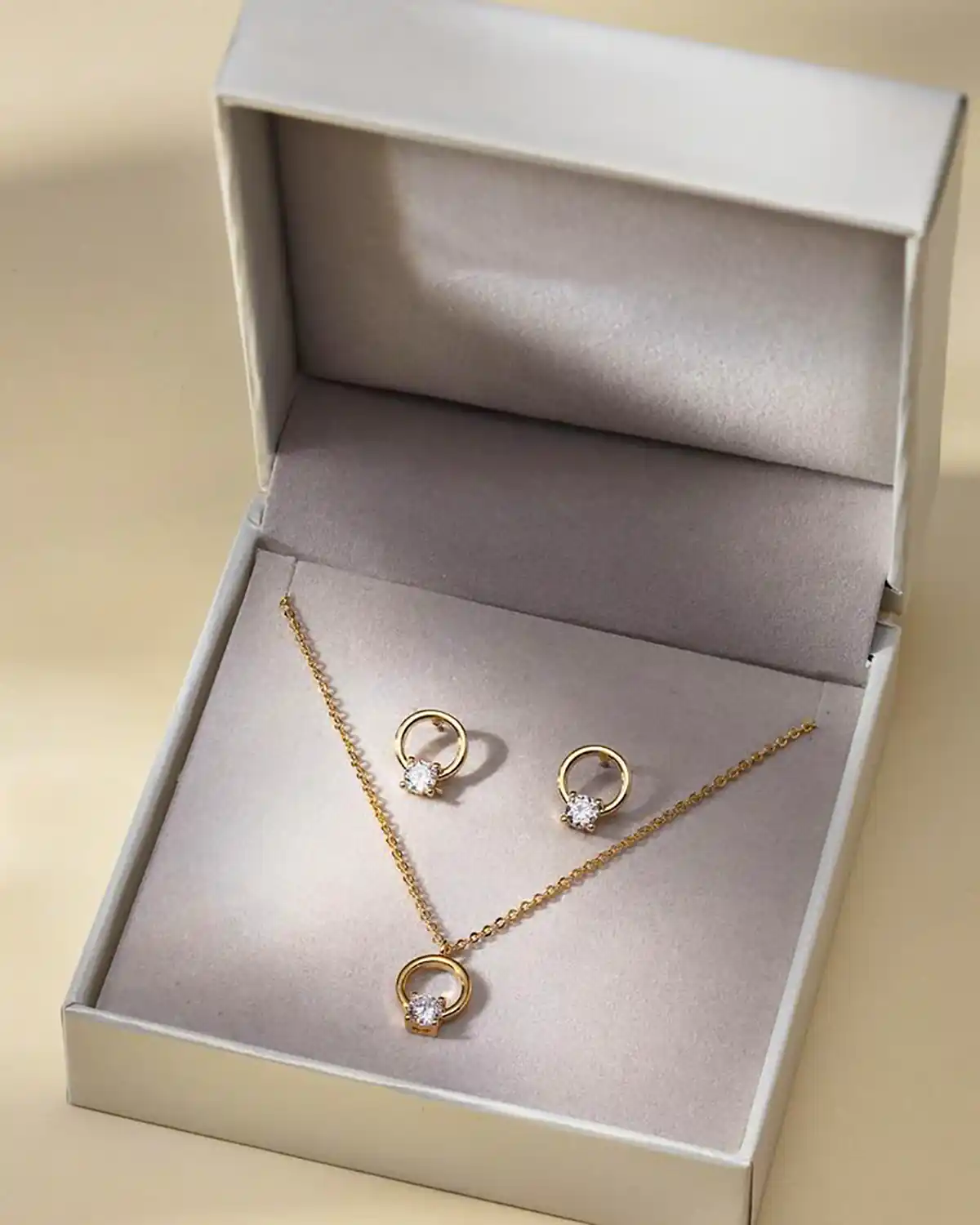 نیم ست ظریف و لوکس