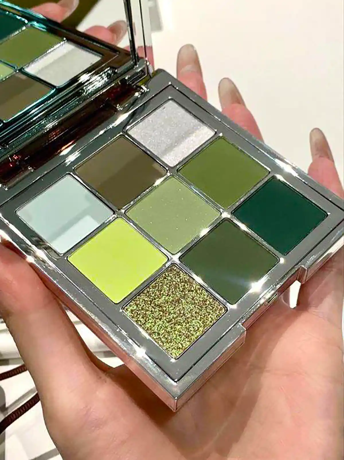 پالت سایه جذاب و ترند