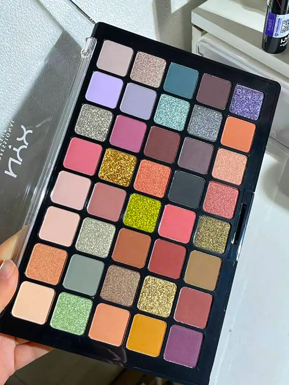 پالت سایه جذاب و ترند