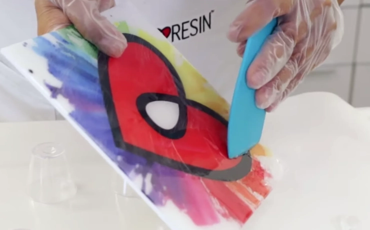 remove sticky resin from resin product