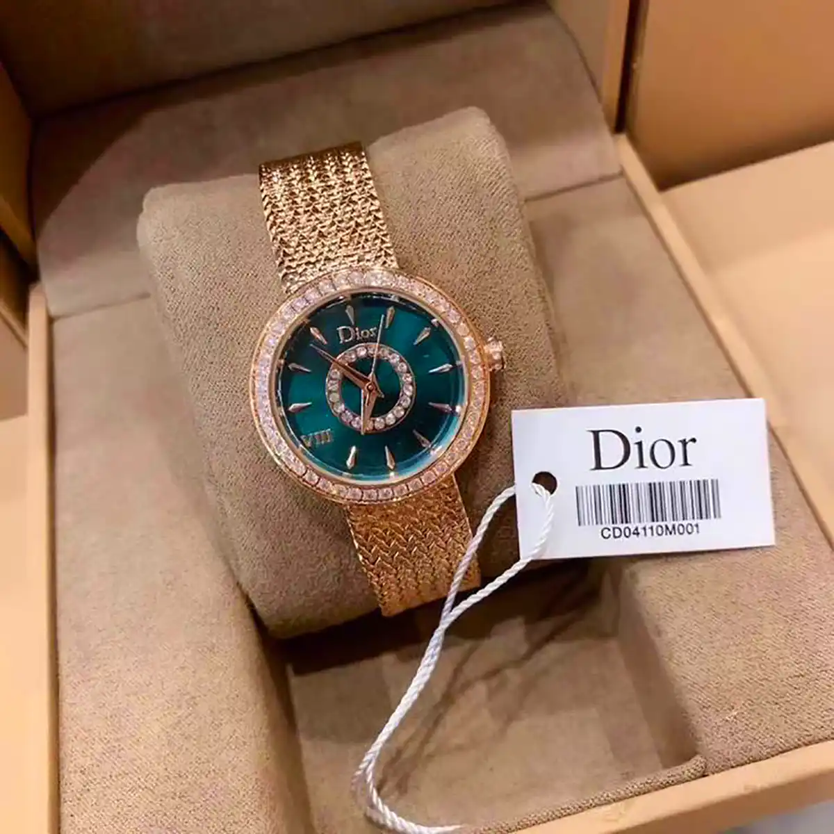 ساعت مچی زیبا و ساده زنانه