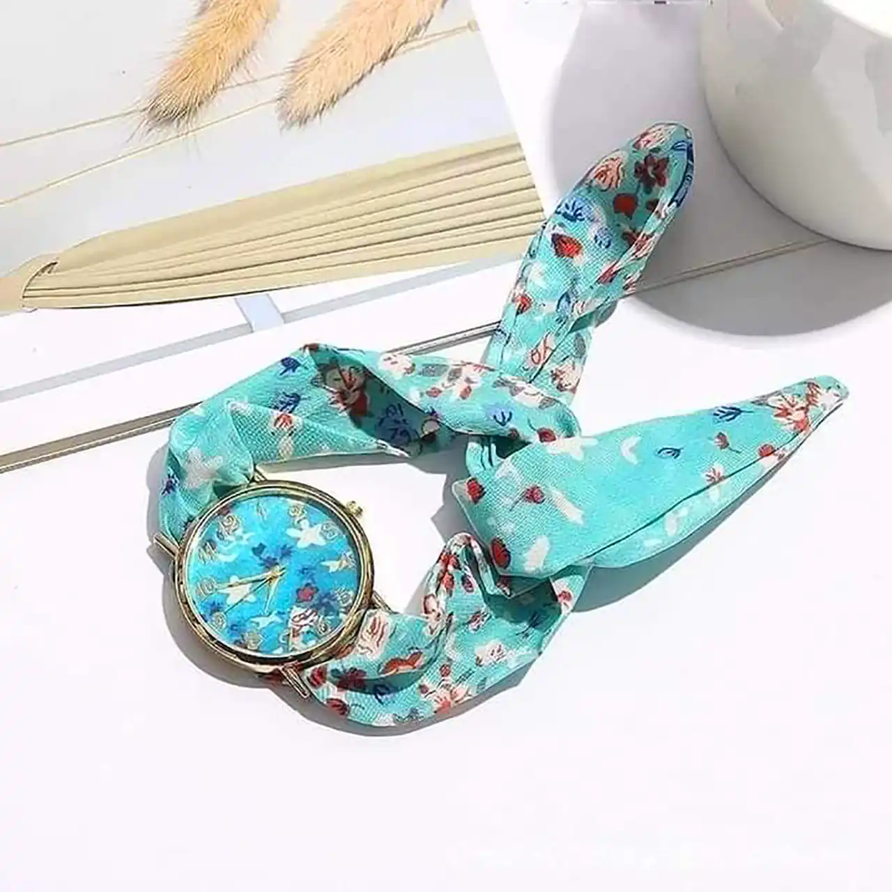 ساعت مچی دسته پارچه ای شیک