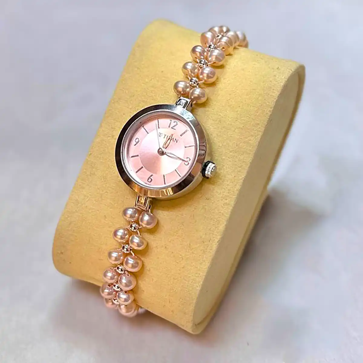 ساعت مچی زنانه فانتزی