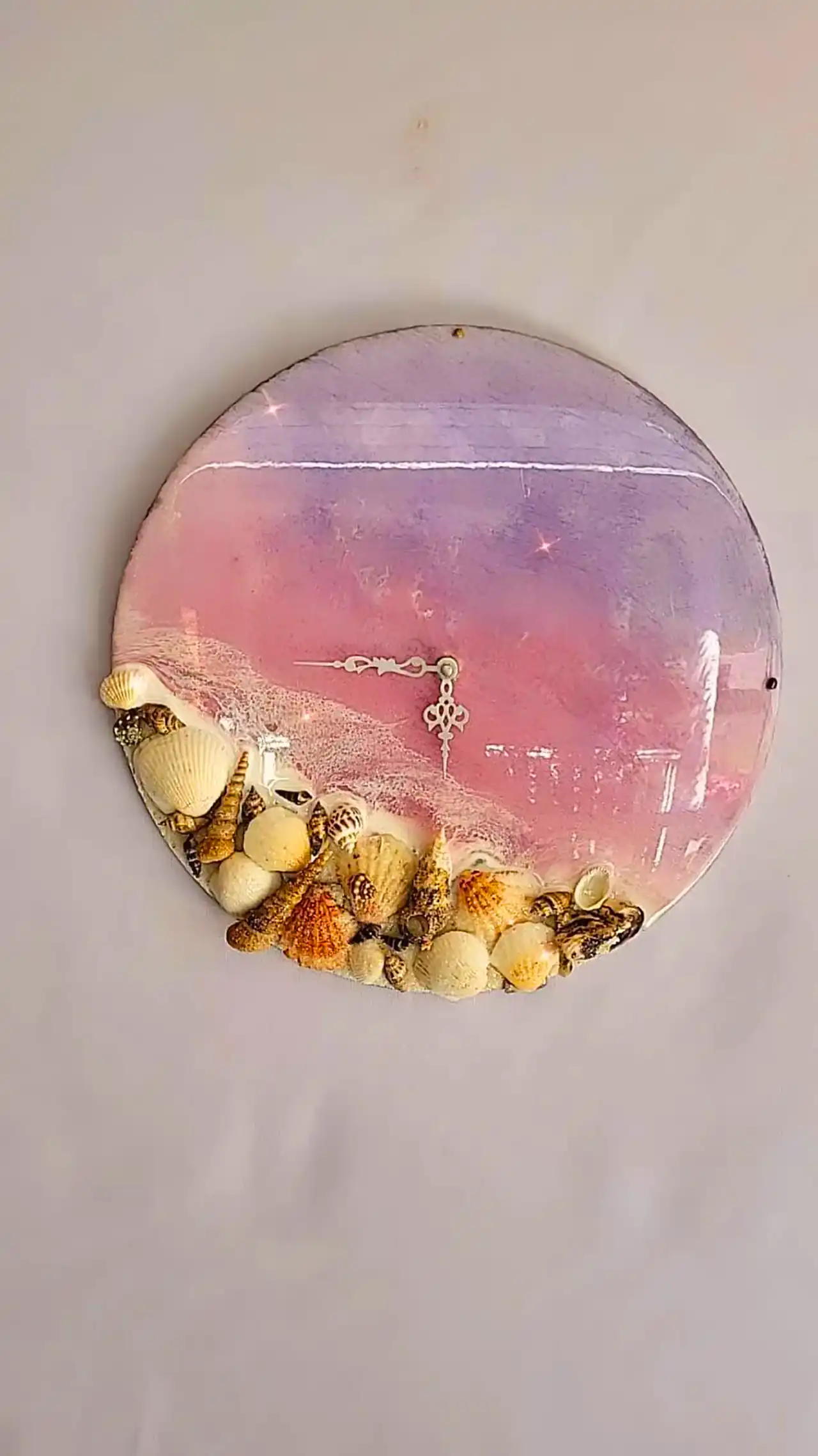 ساعت رزین شیک و خاص