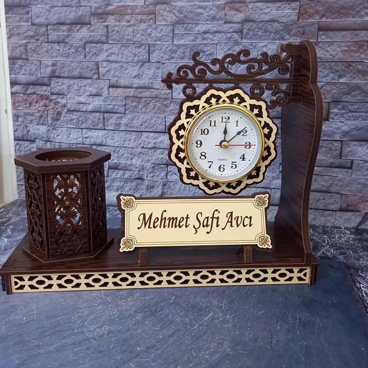 ساعت رومیزی ترند چوبی