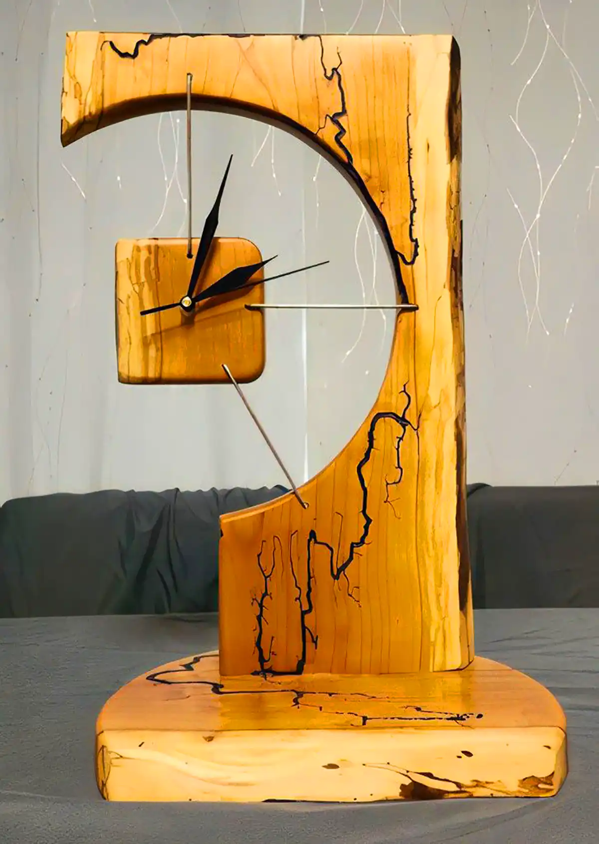 ساعت رومیزی ترند چوبی