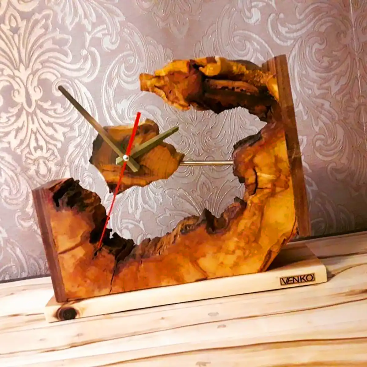 ساعت رومیزی ترند چوبی