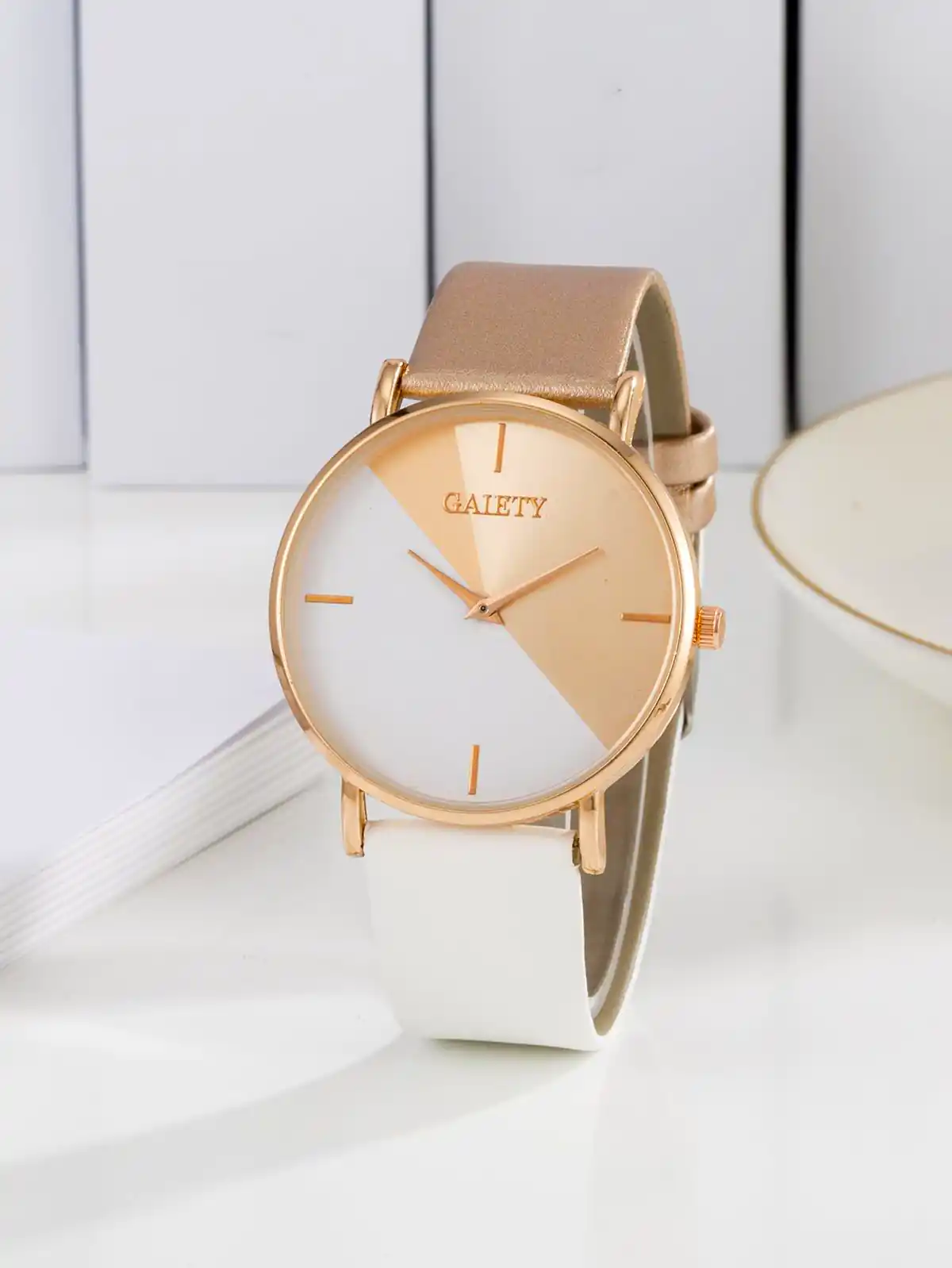 ساعت مچی ترند و لوکس