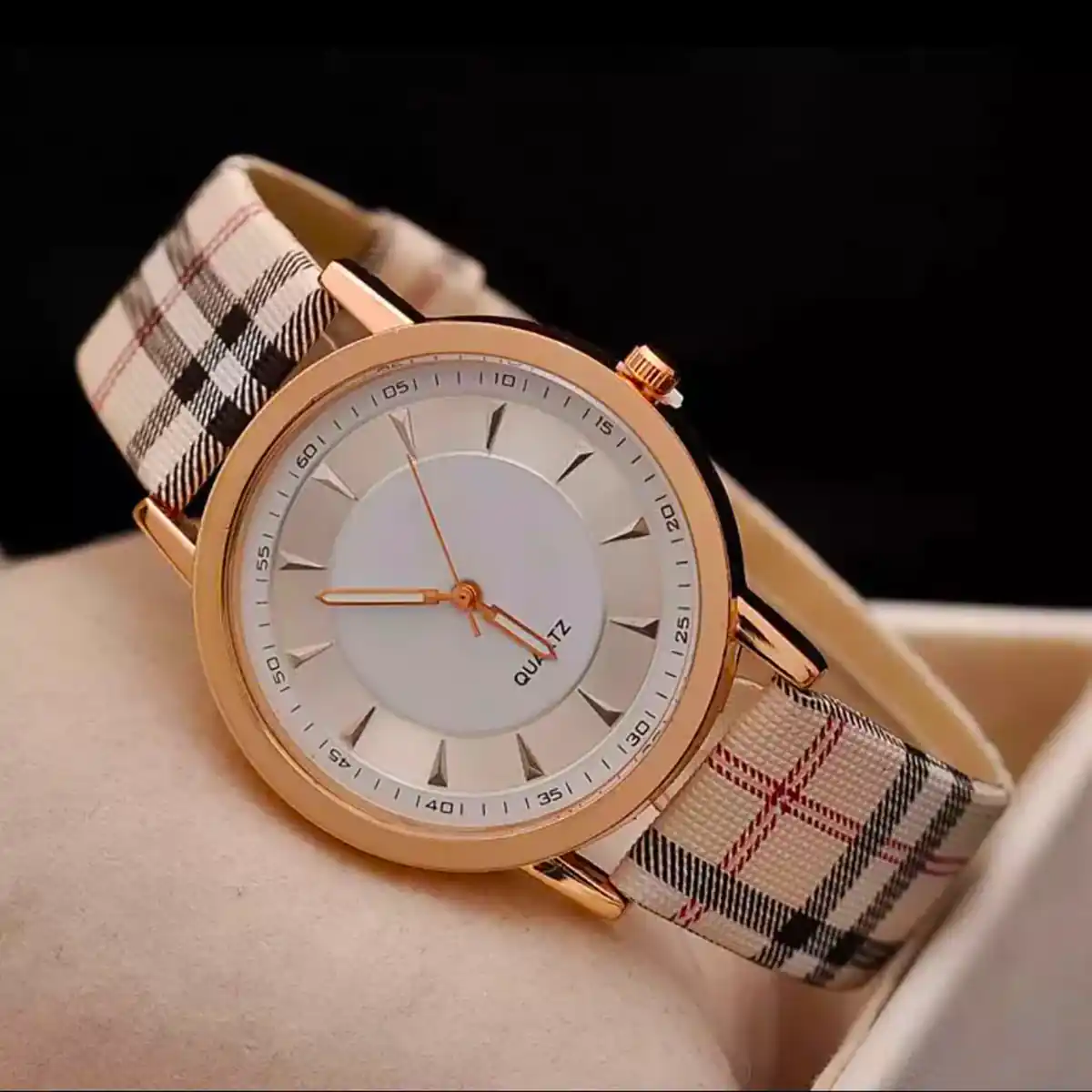 ساعت مچی ترند و لوکس