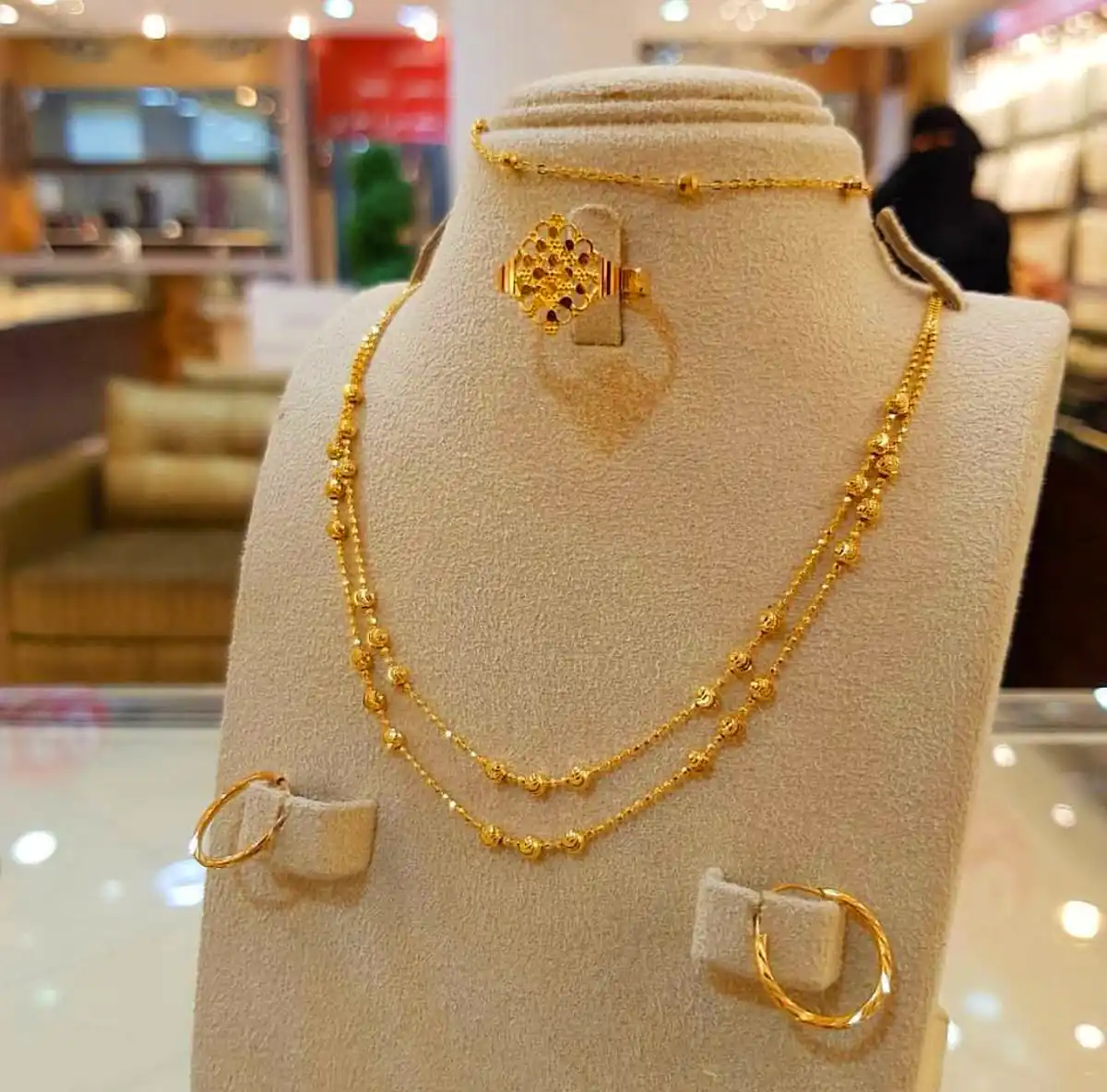 سرویس ظریف طلای عروس