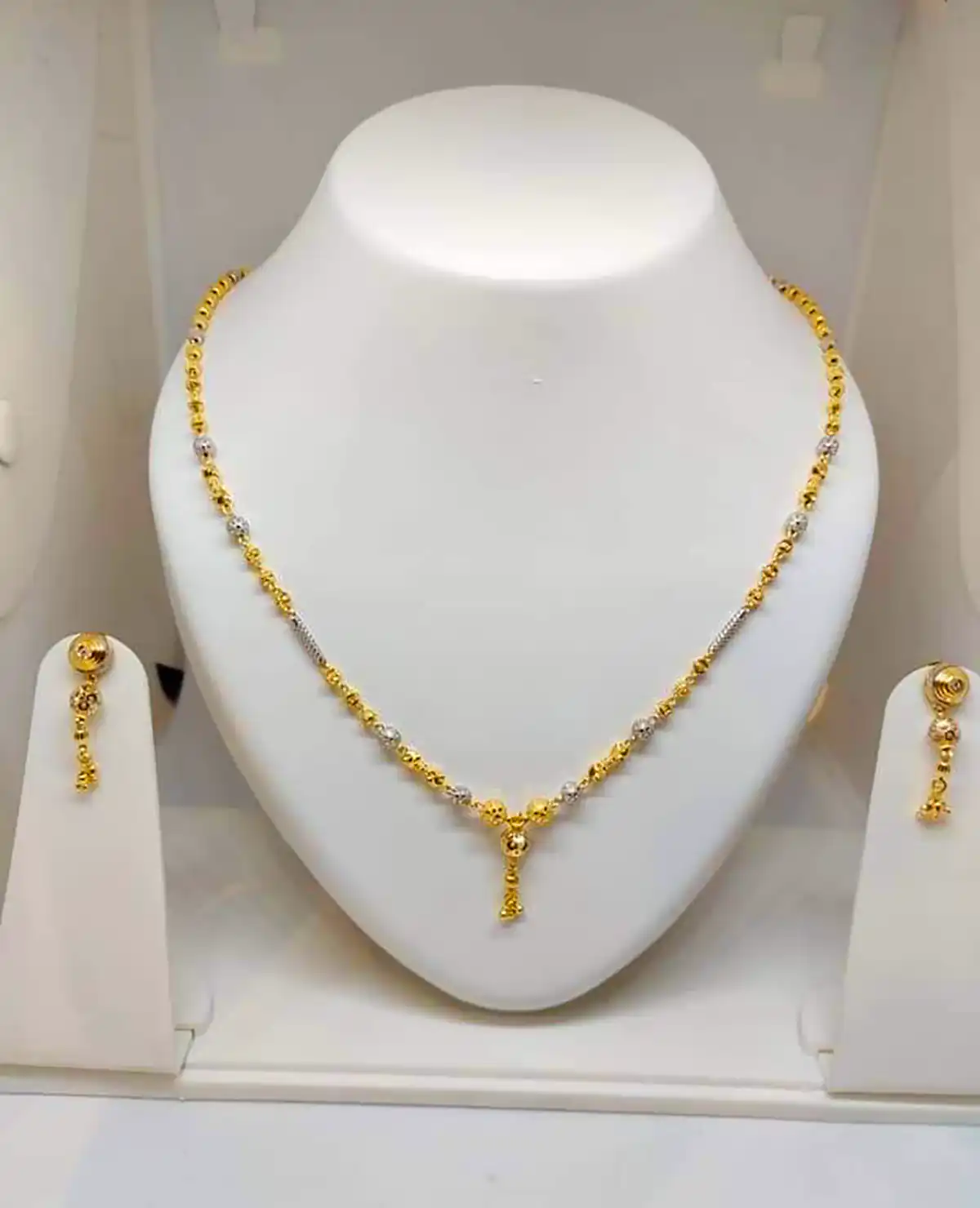 سرویس ظریف طلای عروس