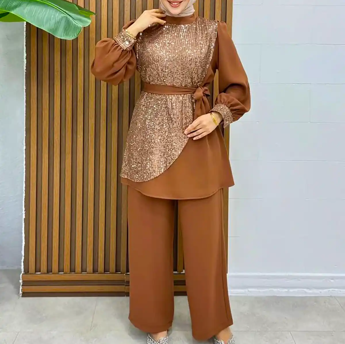 ست لباس بیرونی زنانه