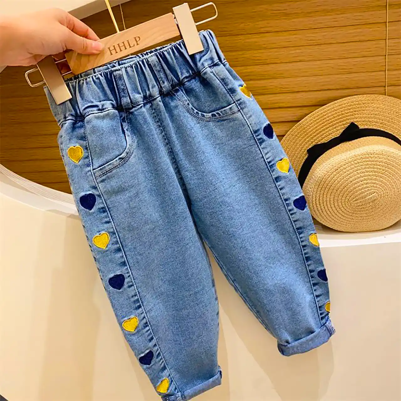 شلوار لی بچه گانه جذاب