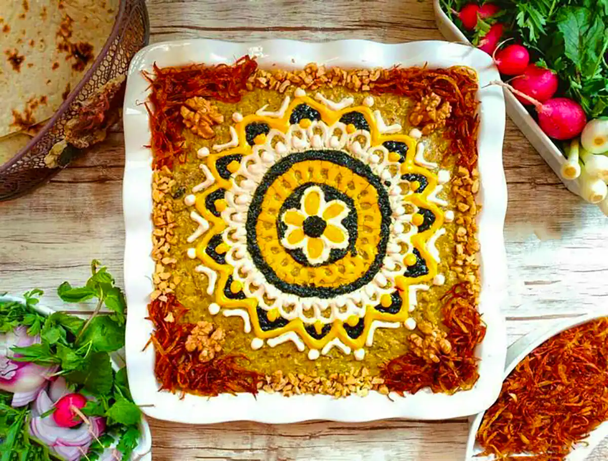 تزئین کشک و بادمجون مجلسی