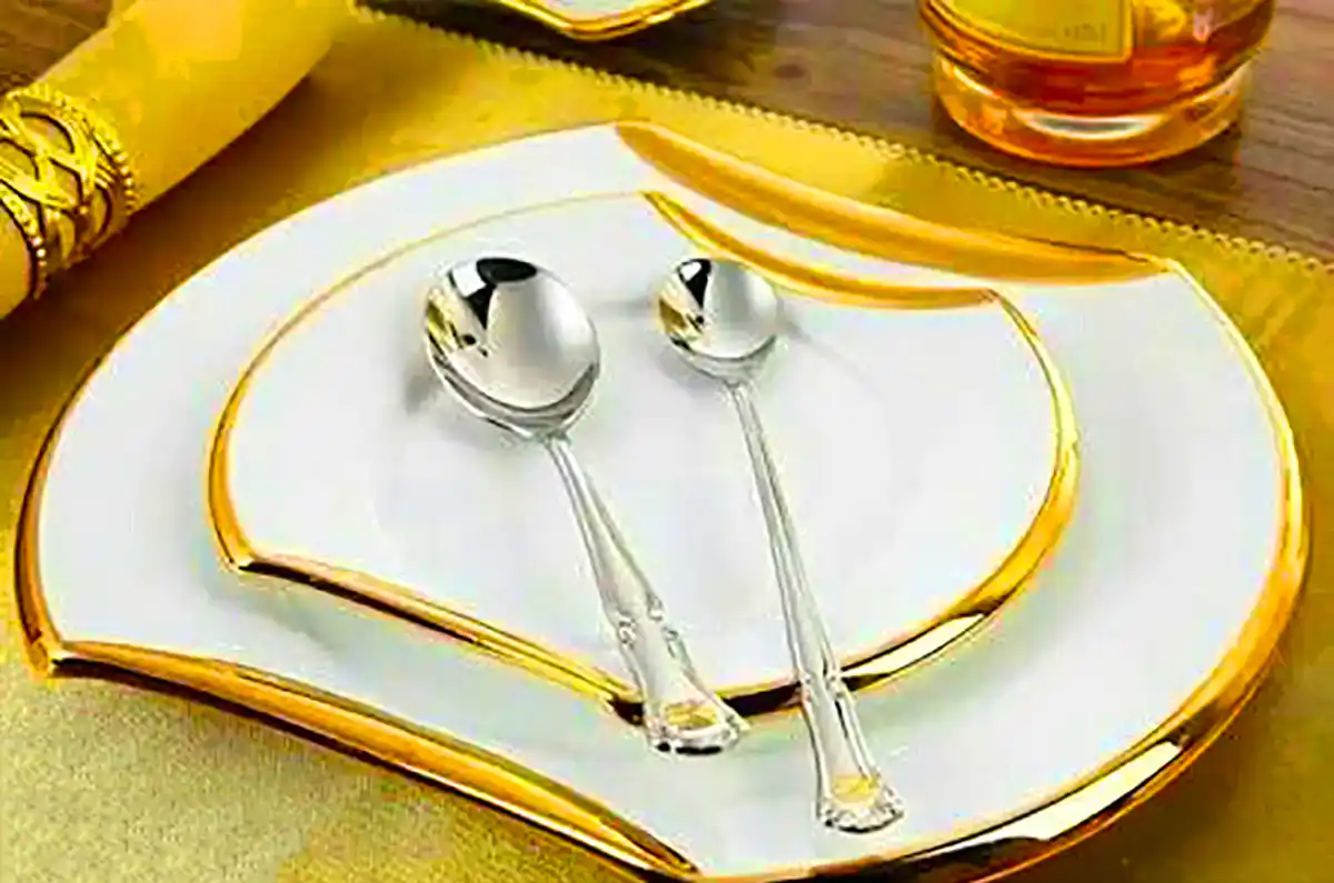 ظروف پذیرایی چینی لوکس